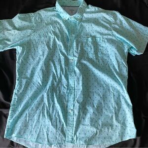 IZOD 2XL Light Blue Button up Shirt